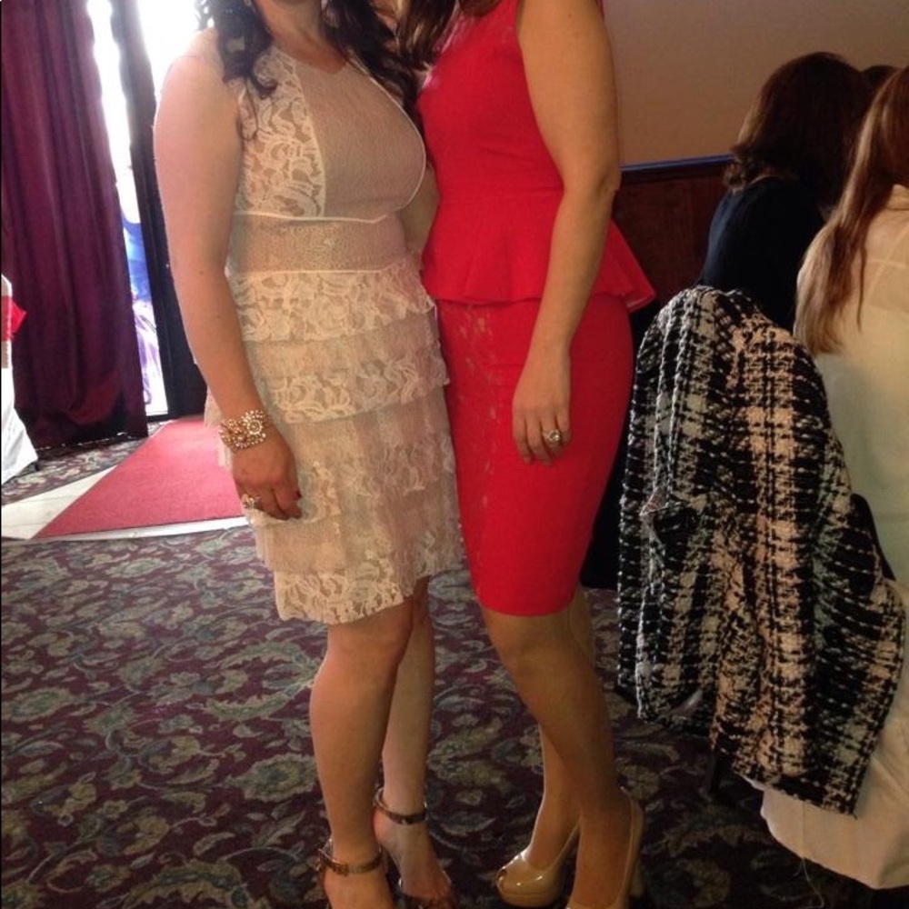 Dress - Picture 6 of 6